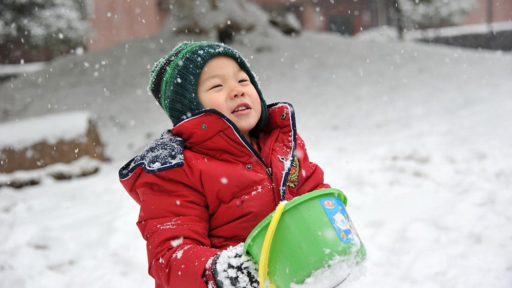 初雪，沒有炸雞和啤酒